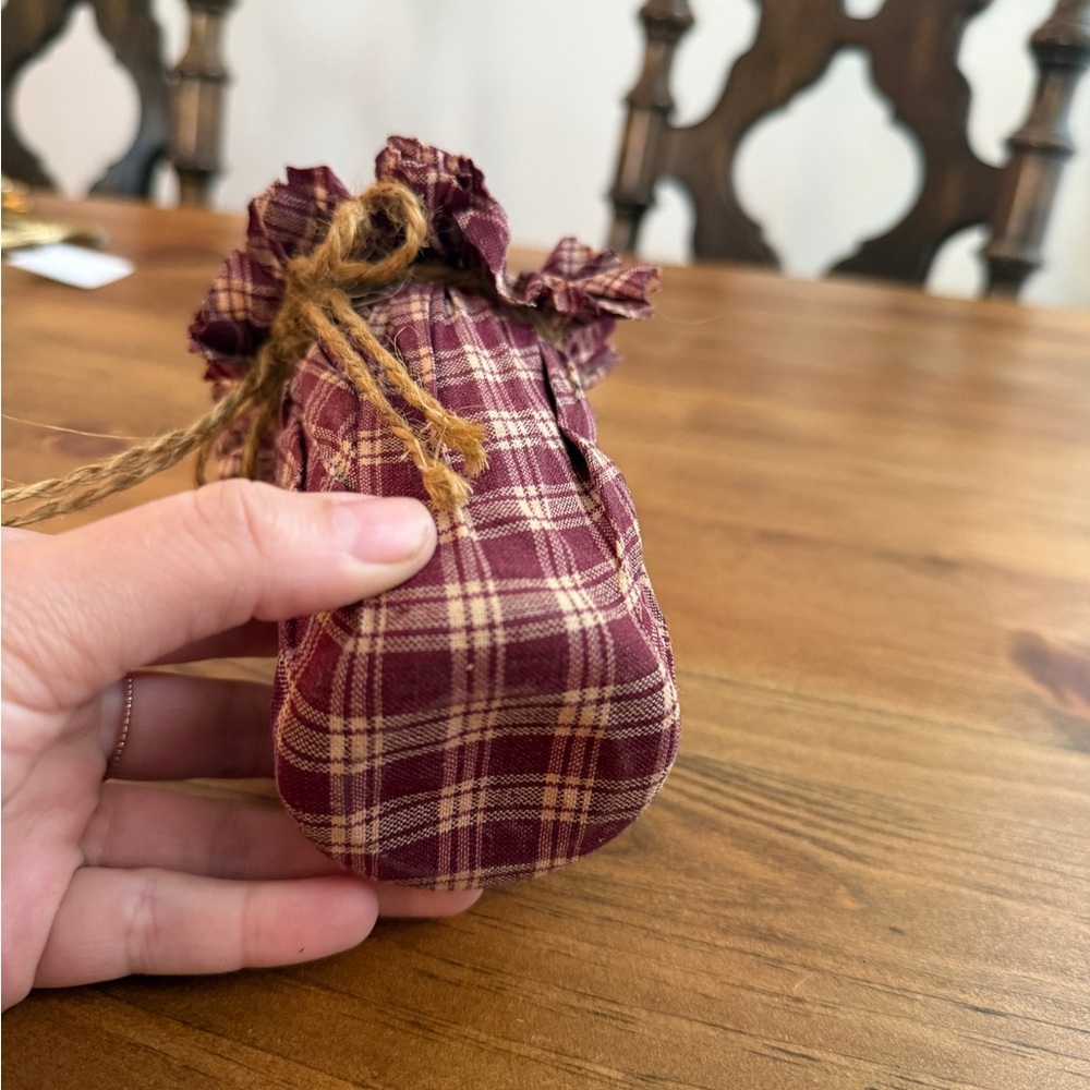 Plaid Burgundy Fabric Drawstring Sachet glass jar decor - Picture 7 of 10